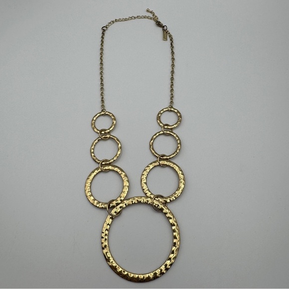 Daisy Fuentes Statement Necklace • Gold Hammered Open Circles • 17–20” - Picture 1 of 5